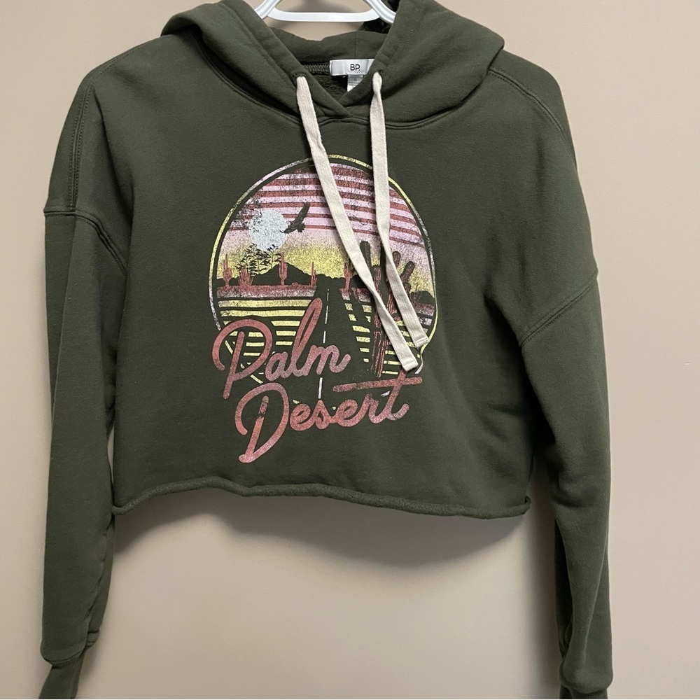 Palm Desert California Green & Pink Cropped Hoodie Women’s Small